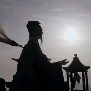 垫子牵🌹——乐于助人