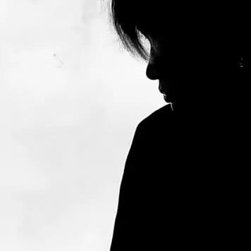 流水无情恋落花