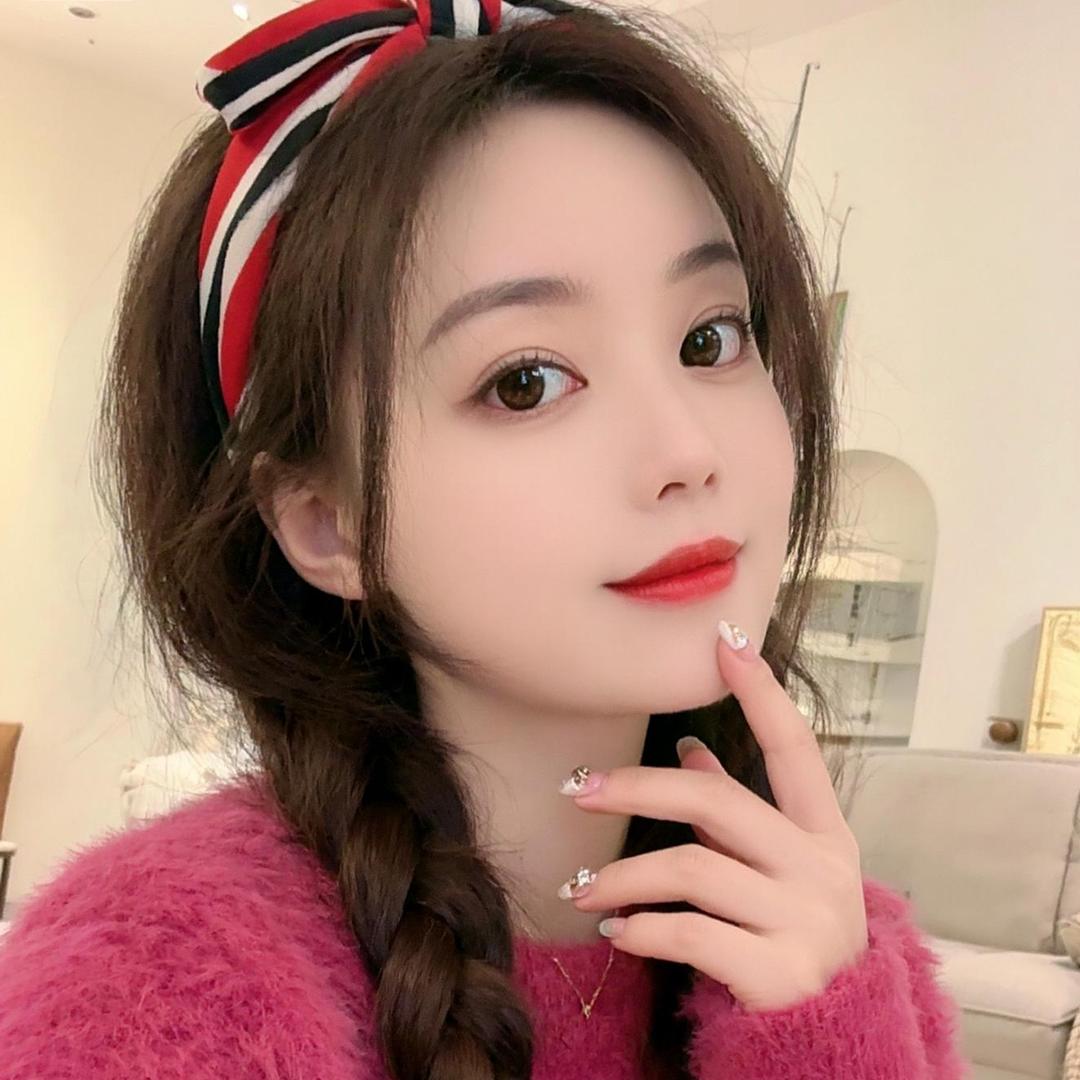 鹰潭卖窗帘的芬芬