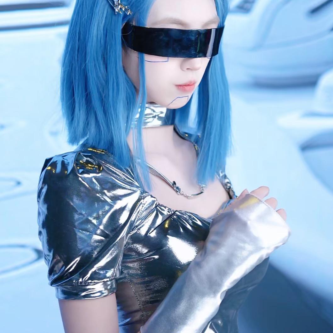 香菜小雨⁰³²⁷