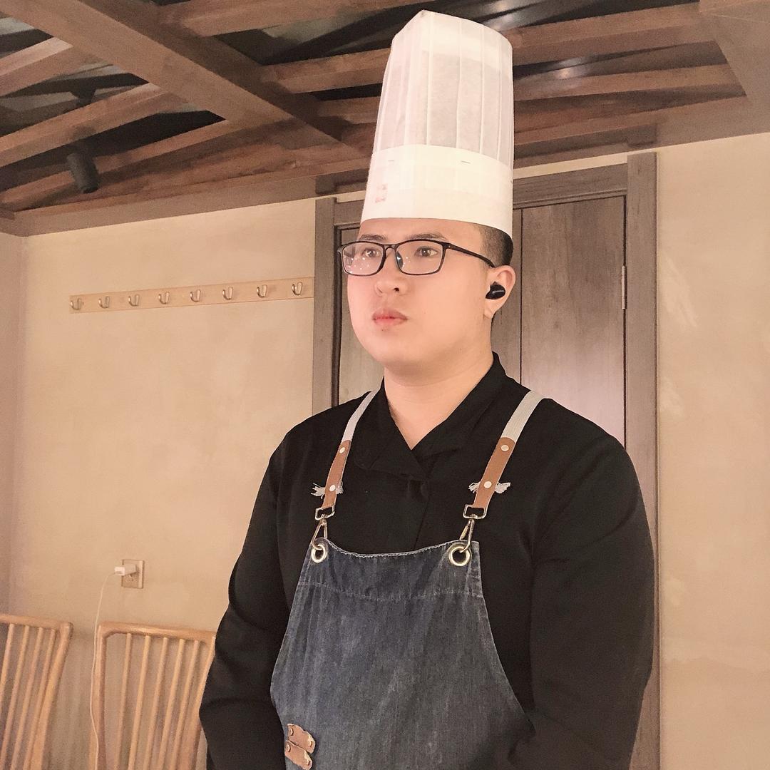 老五—美食！