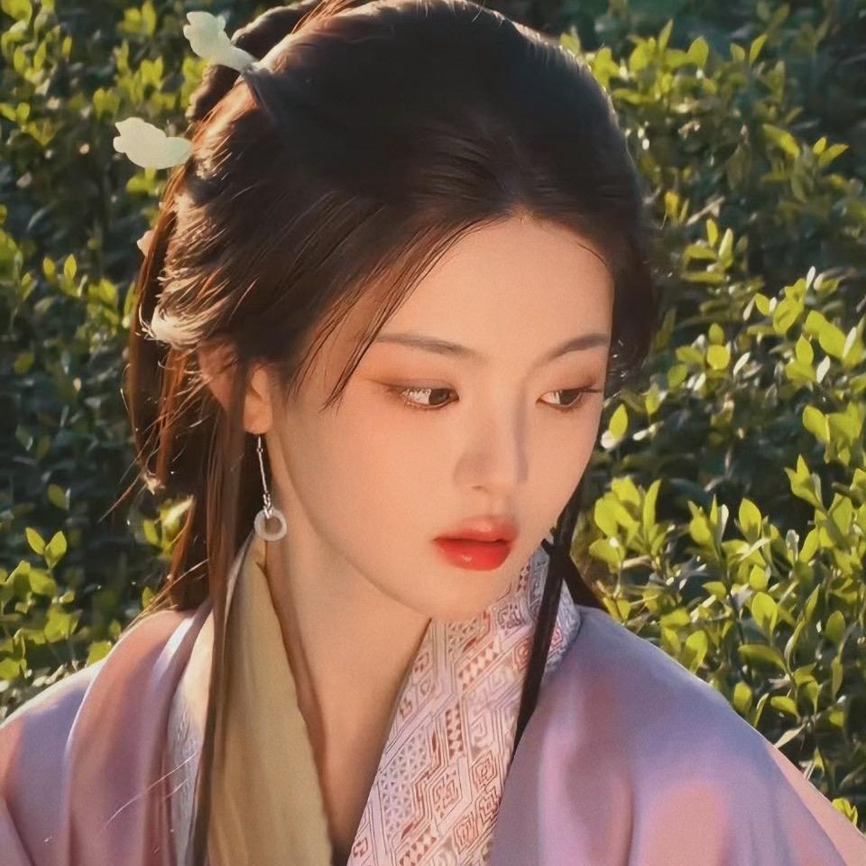 杨超越视频