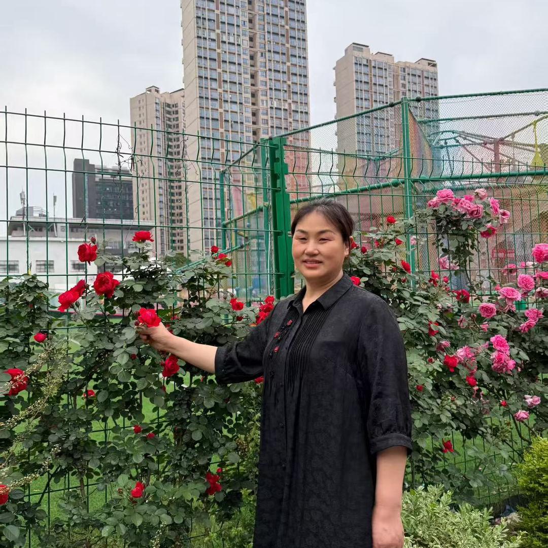 何府早中餐社区餐厅