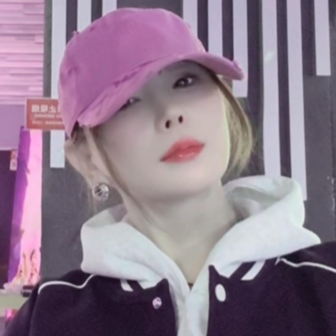 米团🍀  团队送温暖💕三妹的直播现场