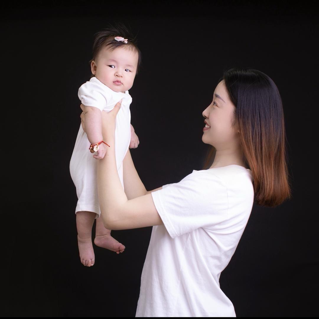 小付有福(03年单亲妈妈)