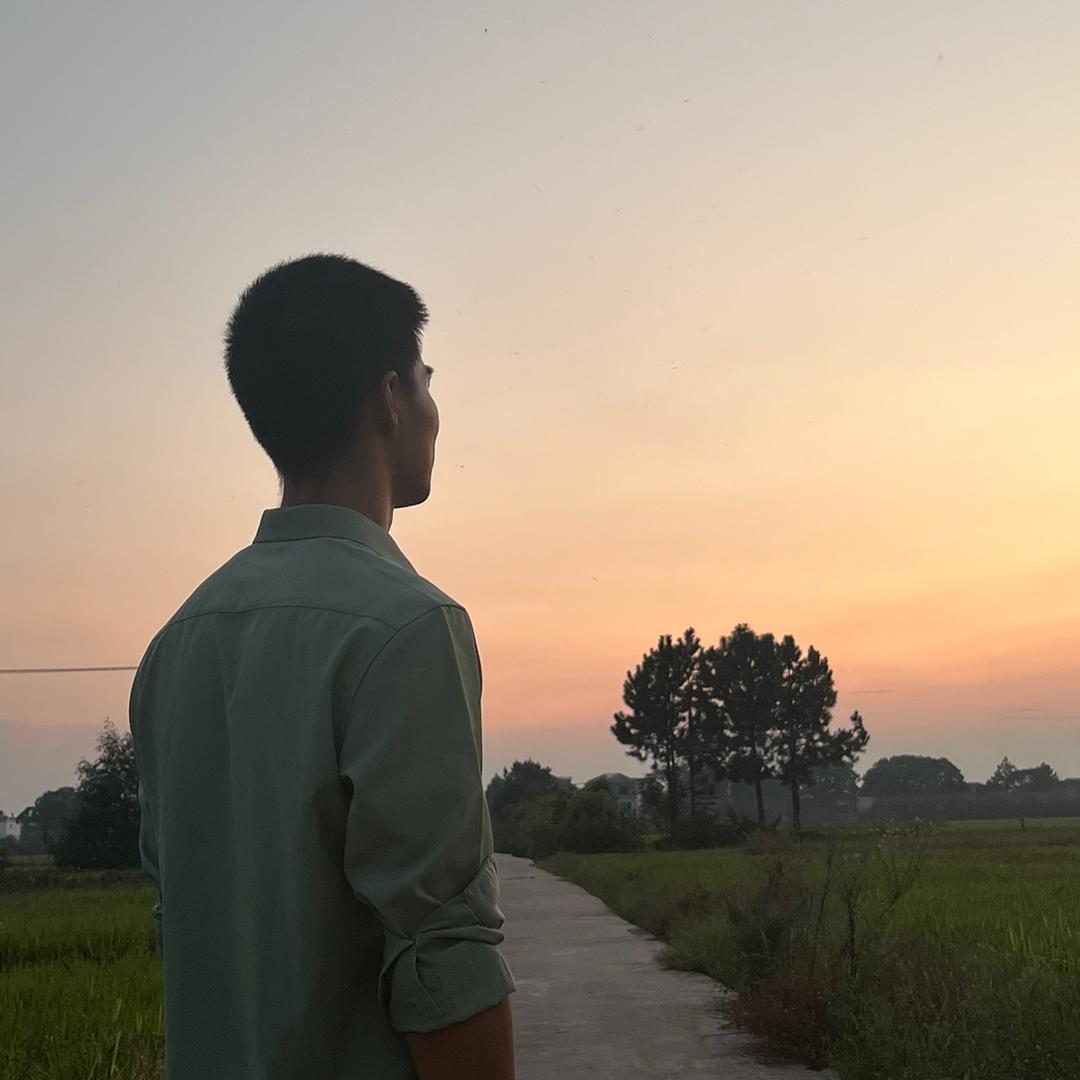 行走在奋斗路上的人