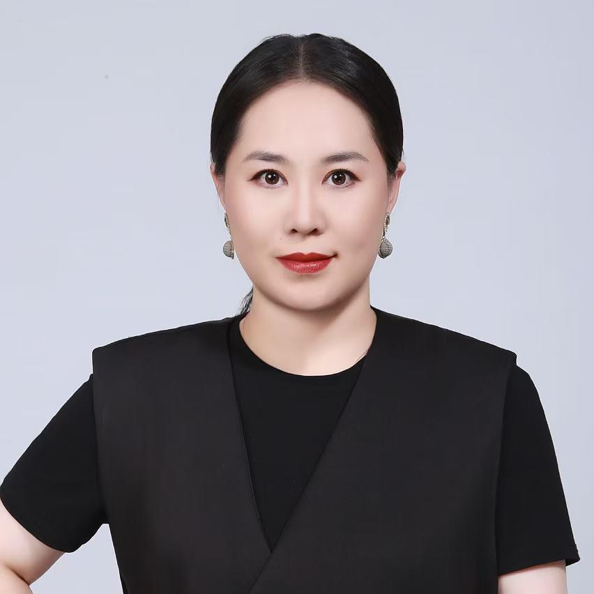 芮芮老师教化妆