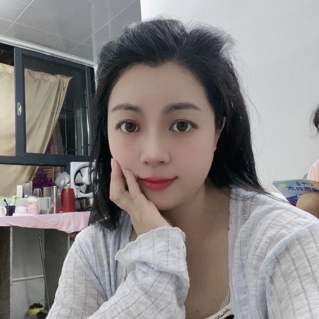 可儿欣欣