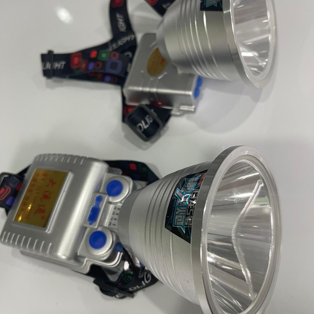 大流通大师级头灯工厂