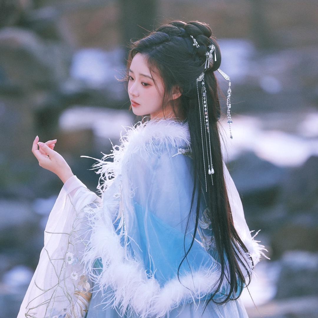 柚二白白
