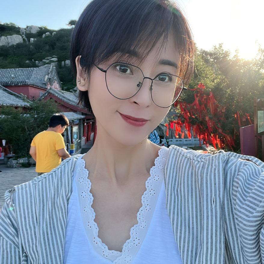 小二月的女装店