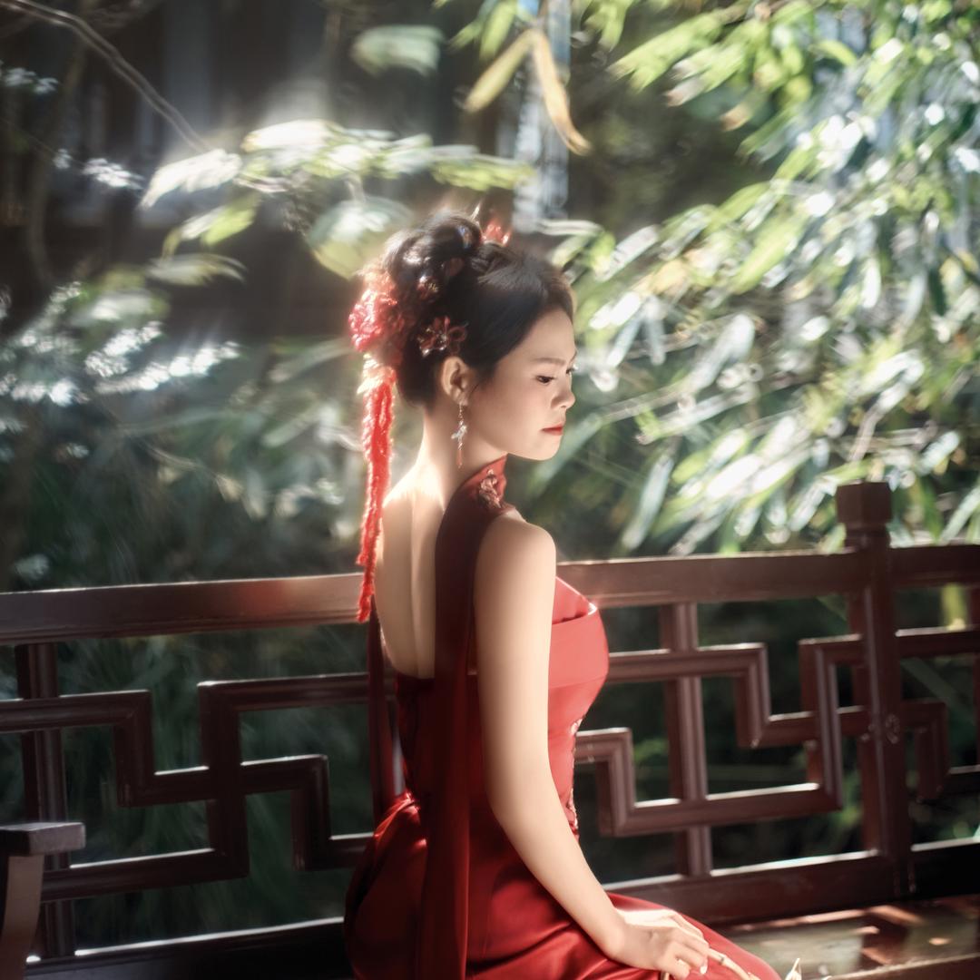 不发脾气只发财