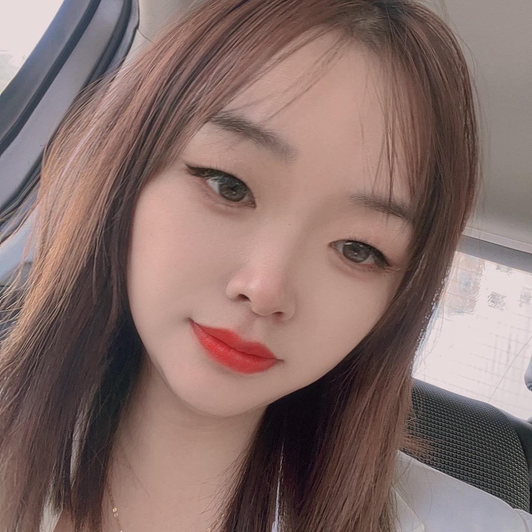 萌萌🌹