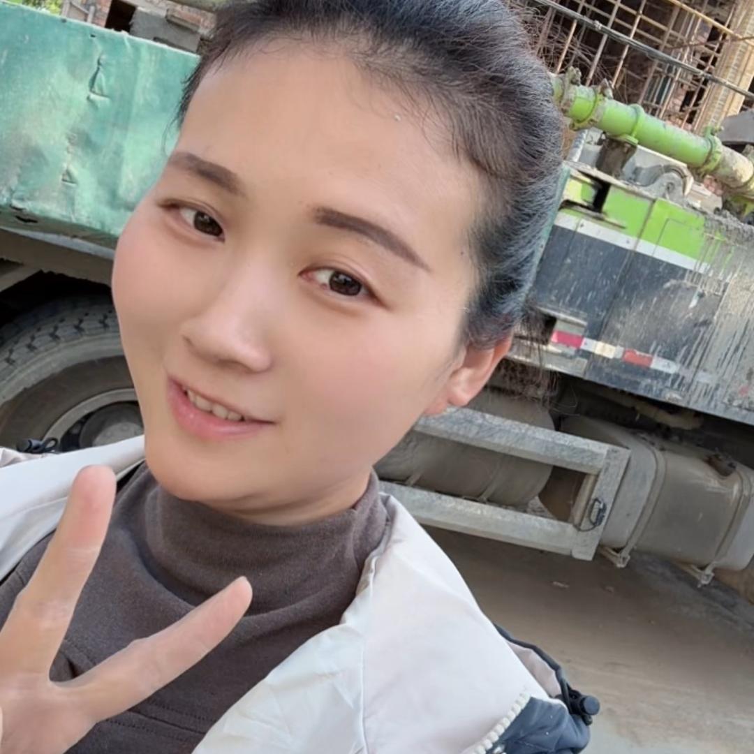 帅锋欧式罗马柱发泡陶瓷构件厂