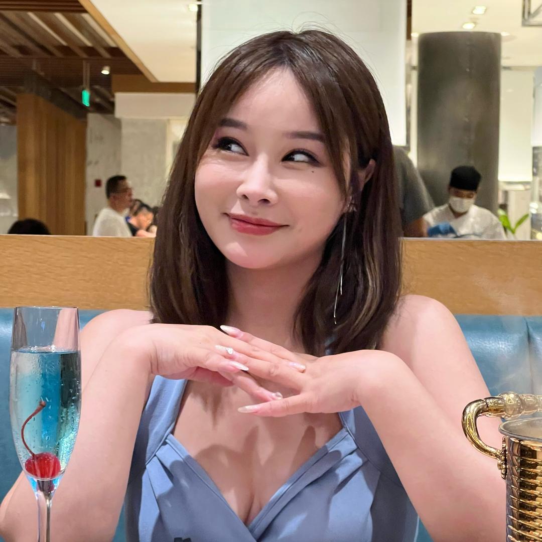 李影Lily