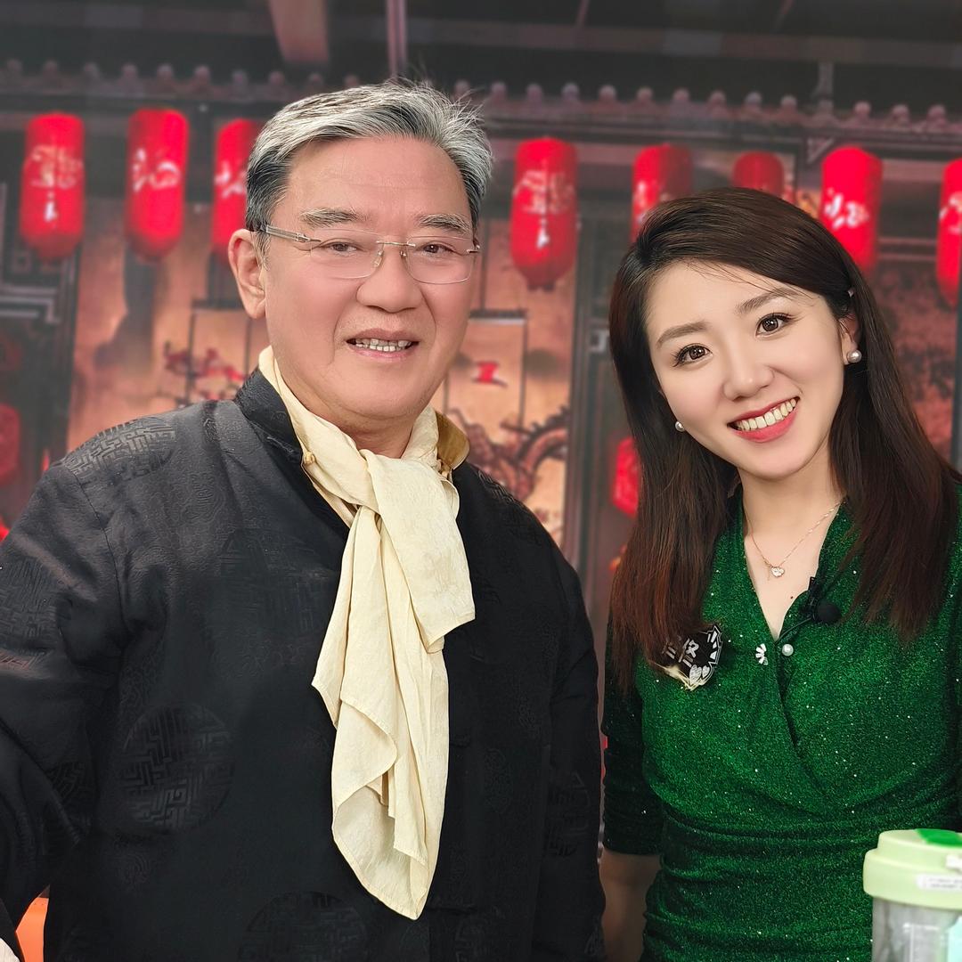 李老师小助理佟佟