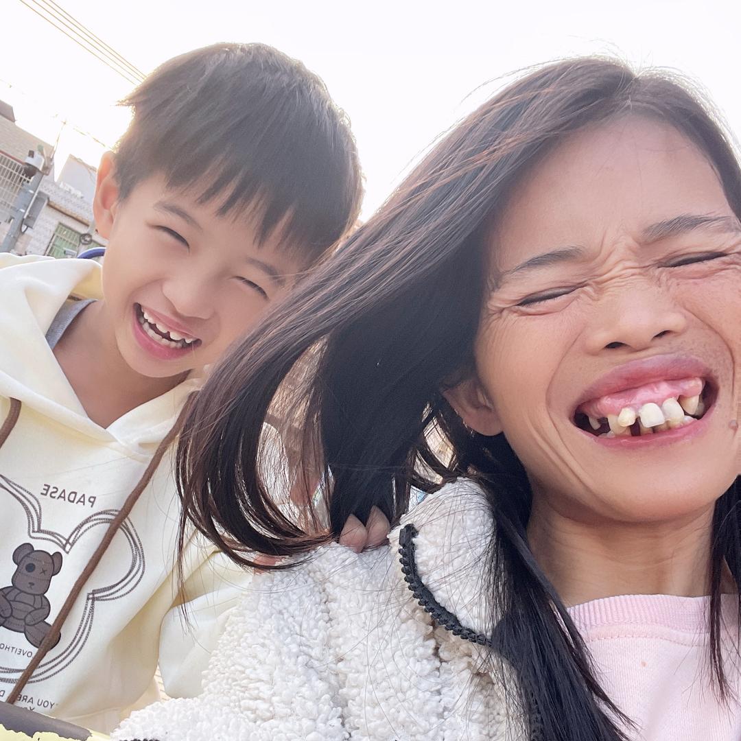 梅梅和（二宝）