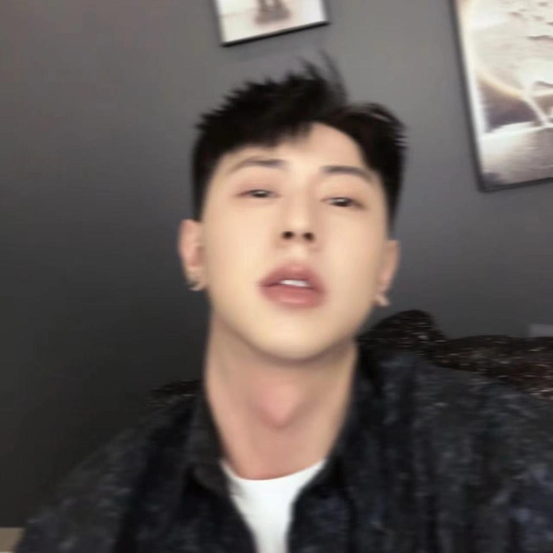 张佟
