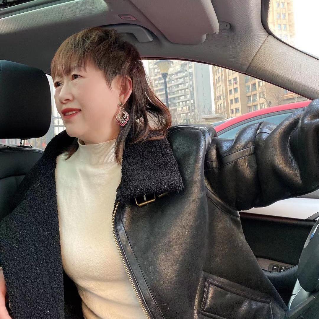 贾玲（+0)