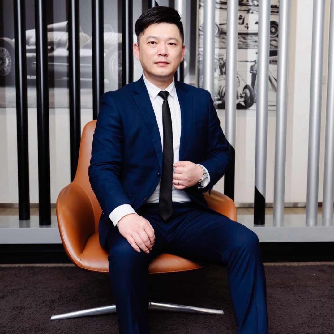 武汉恒信奥龙-总经理黄韧