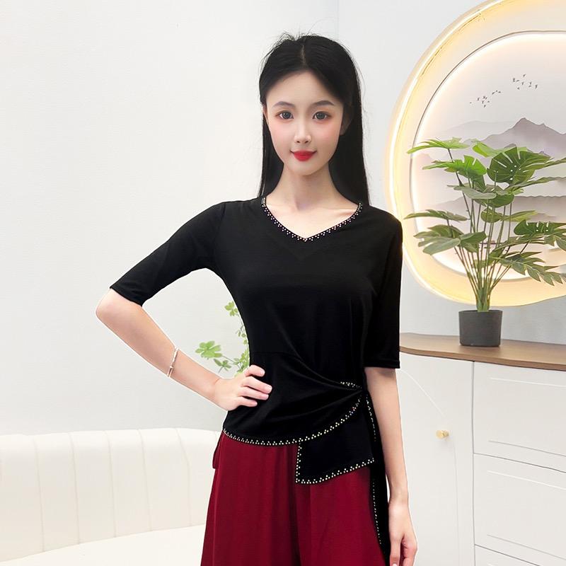 衡美原创服饰