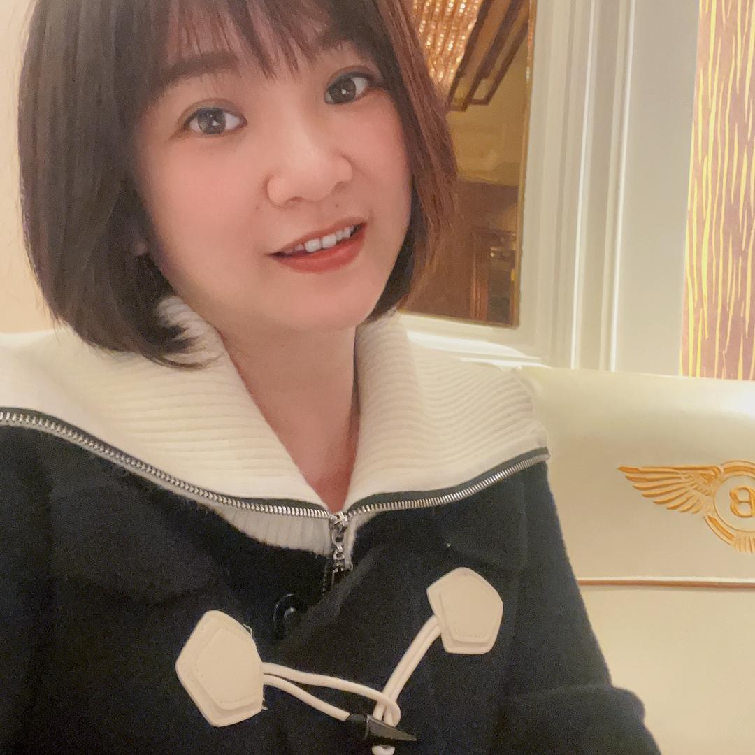 秋姐东海人民路批发咸鸭翅