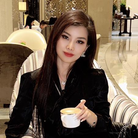 爱吃肉的小猴子