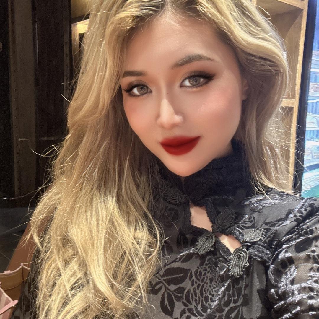 莉娜baby （直播号）