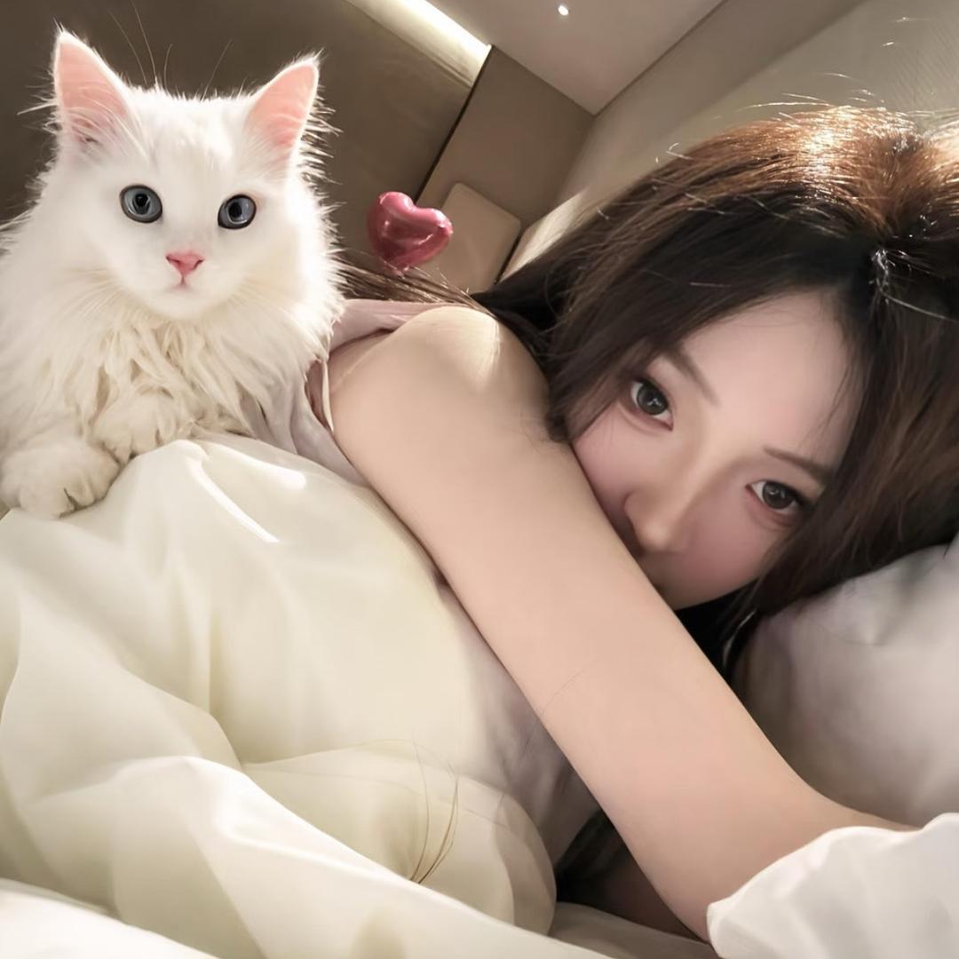 洁        ^