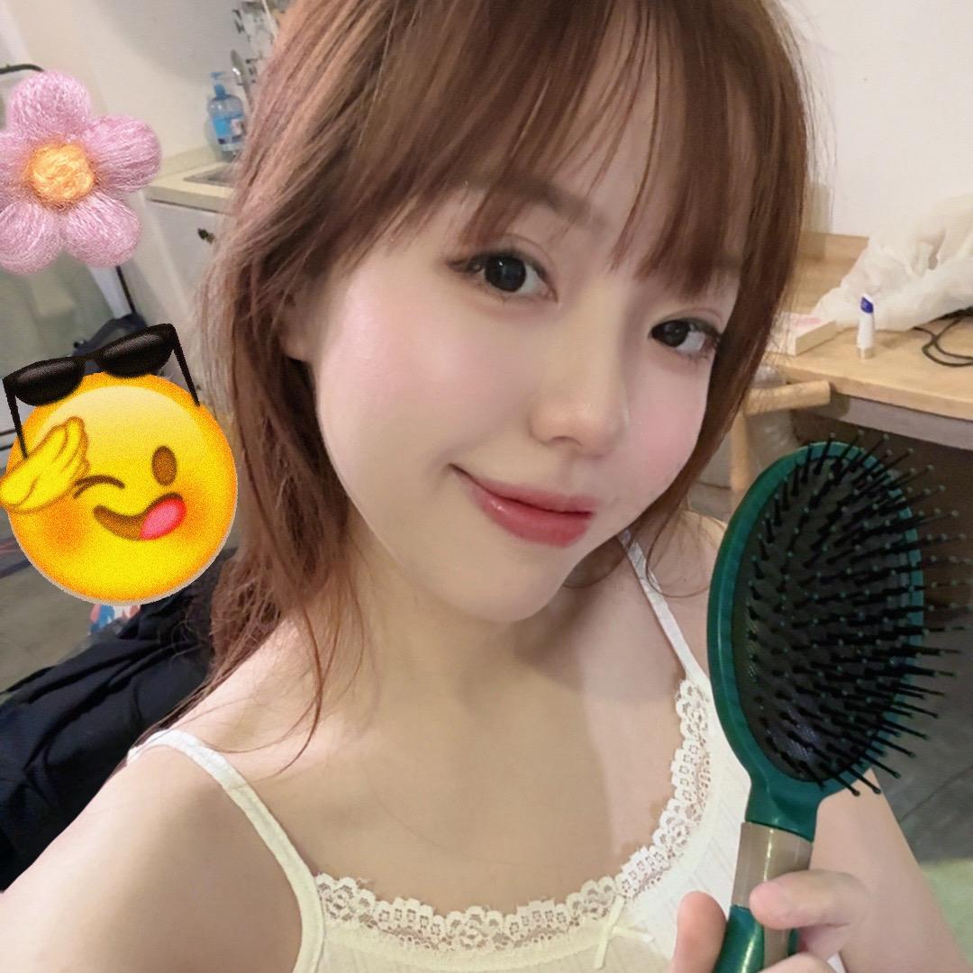 ◡̈