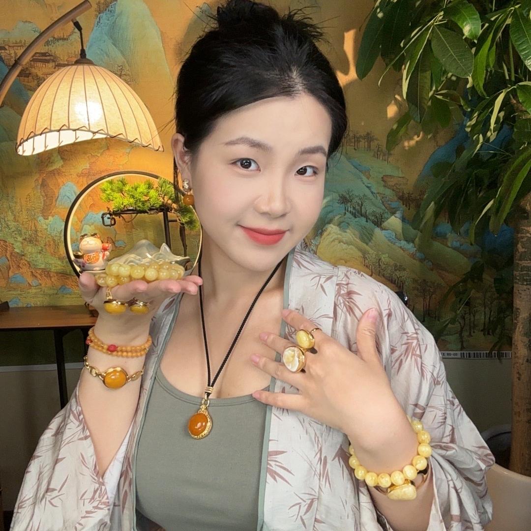 星澜彩珀-甜甜