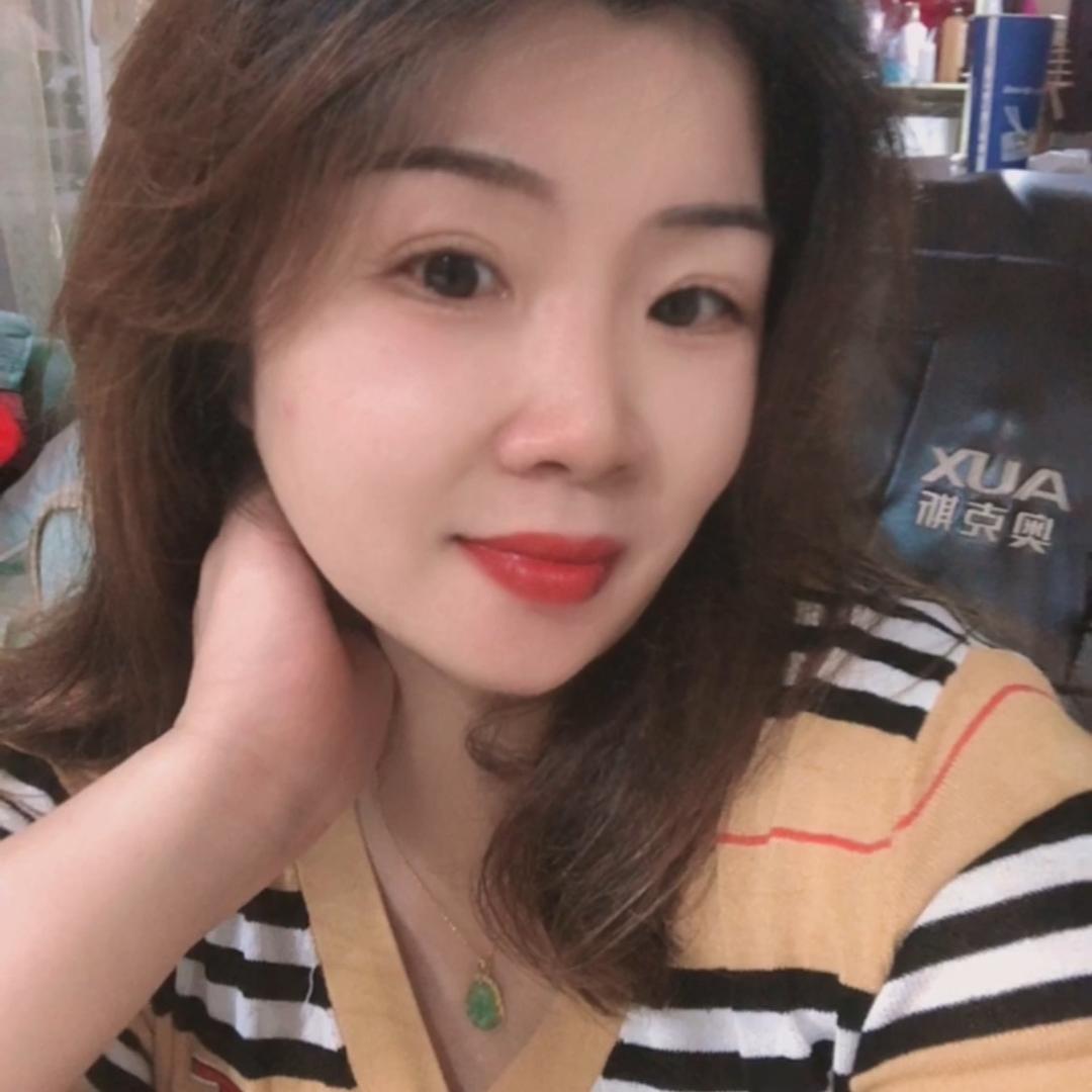 阳光婚庆一条龙策划兼美容美发