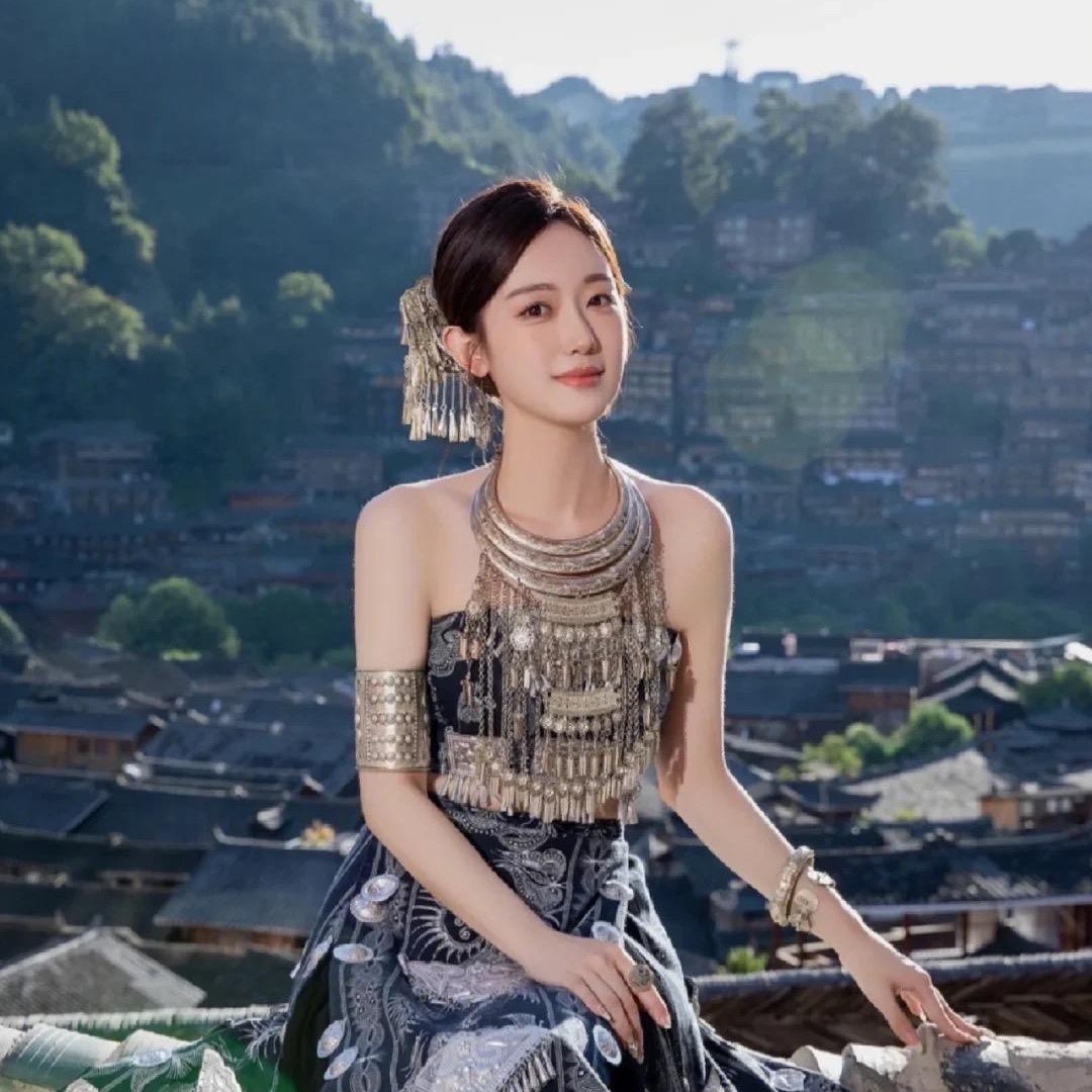 是甜甜吖