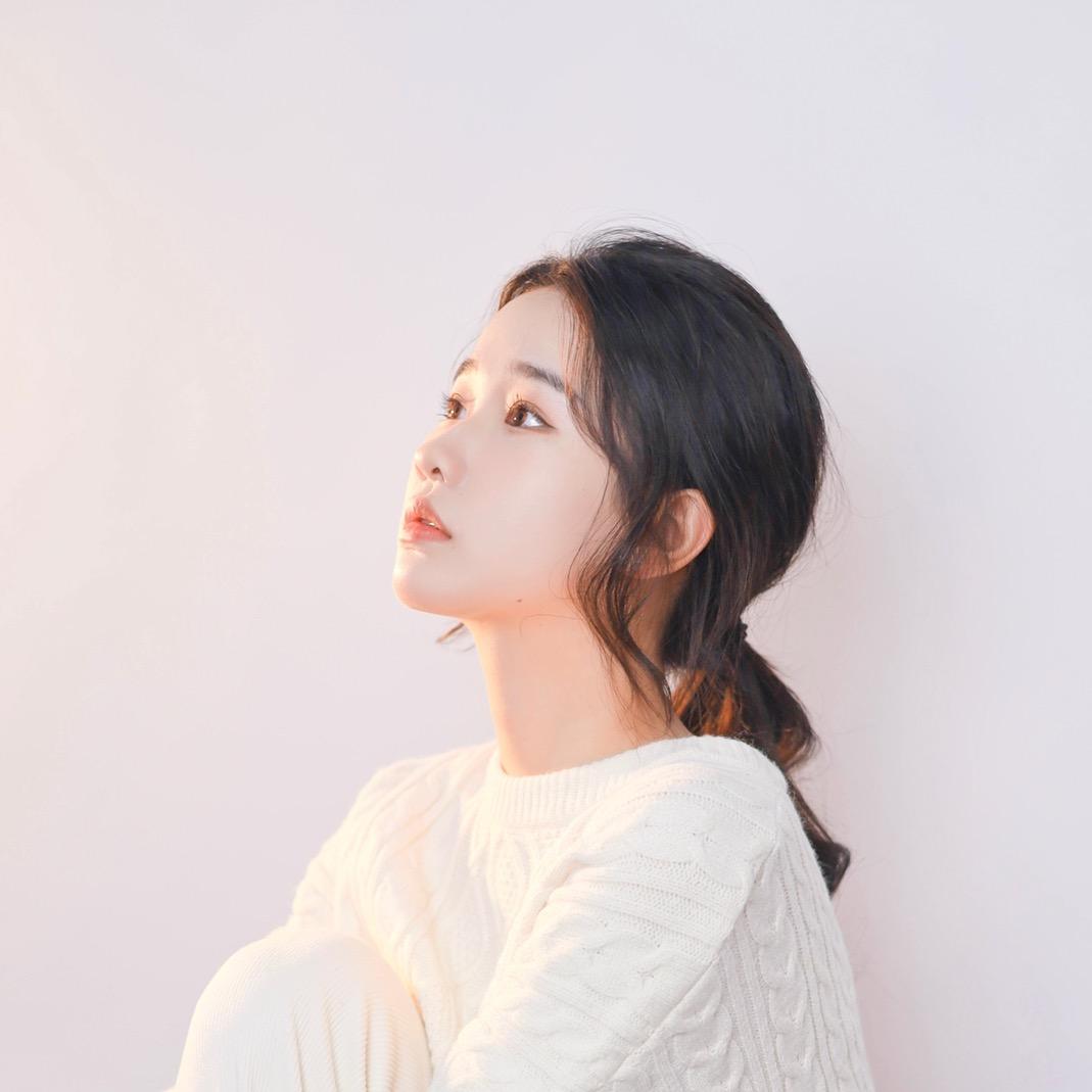 杨锦.