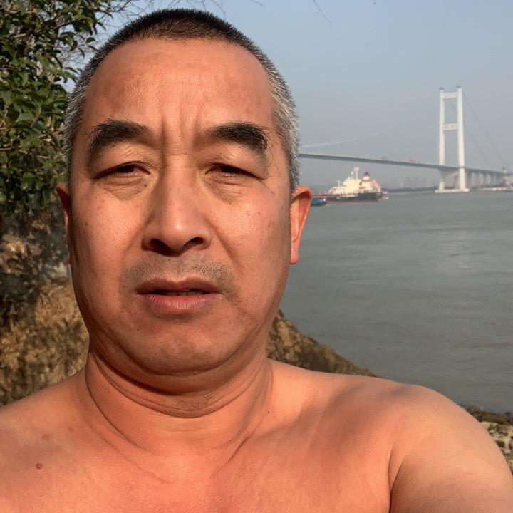 长江冬泳徐国平