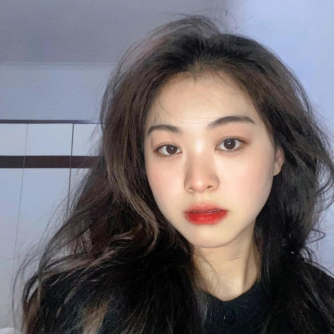 嘿嘿哈嘿🦋