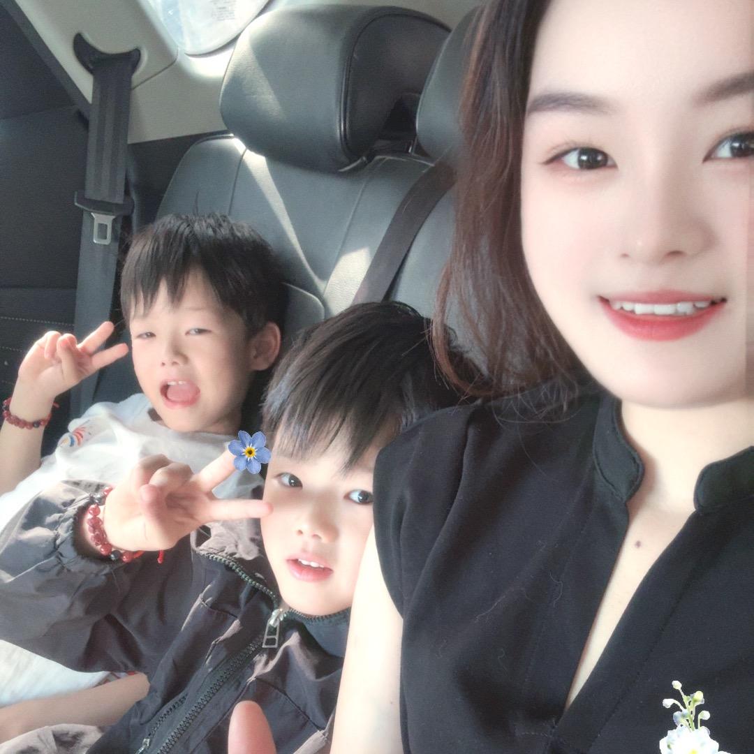 美伢妈妈笑笑