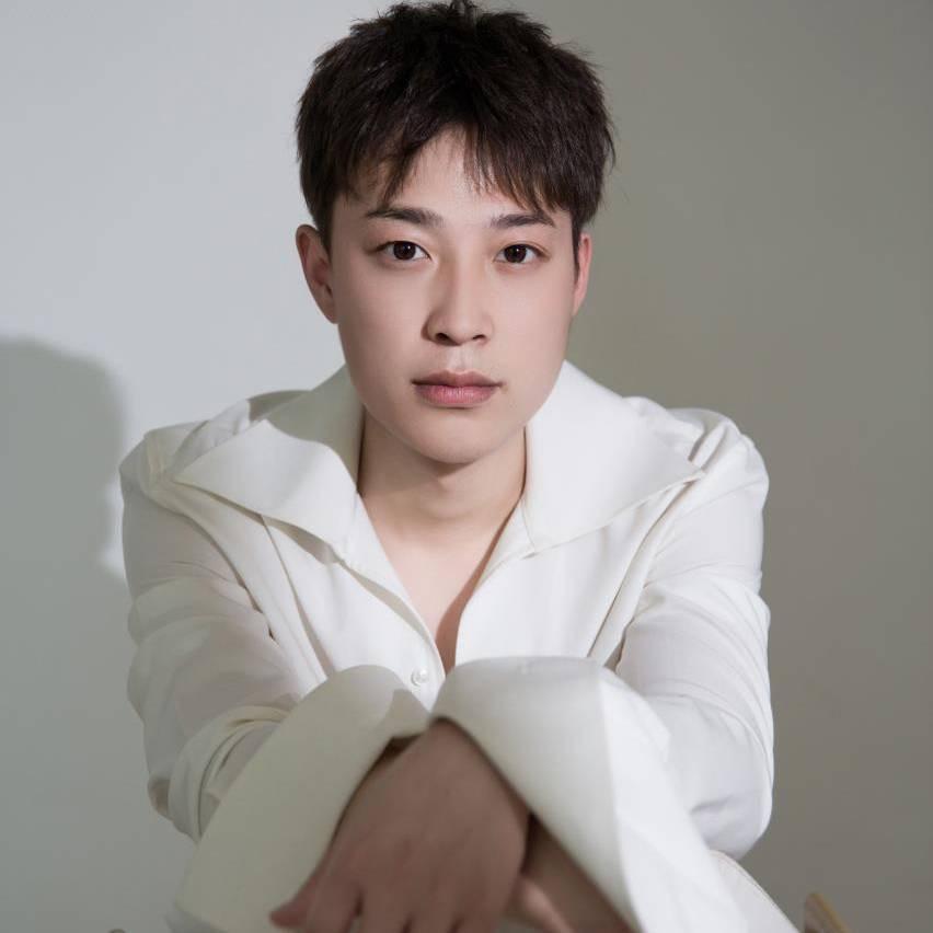 蓬莱与众不同减龄发型设计