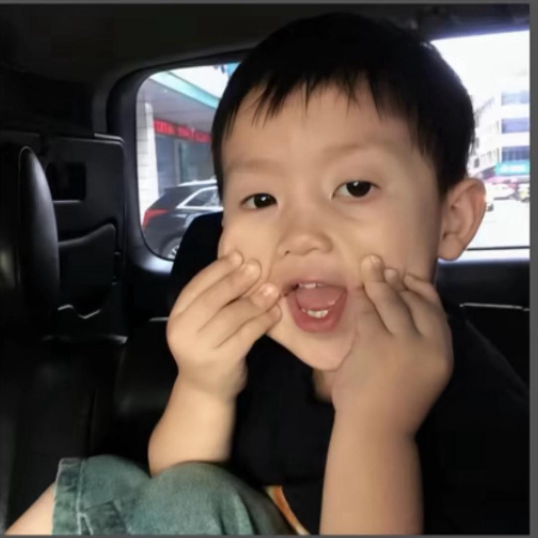 不开心的爆米花