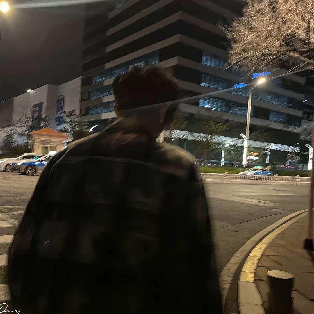 小鑫_
