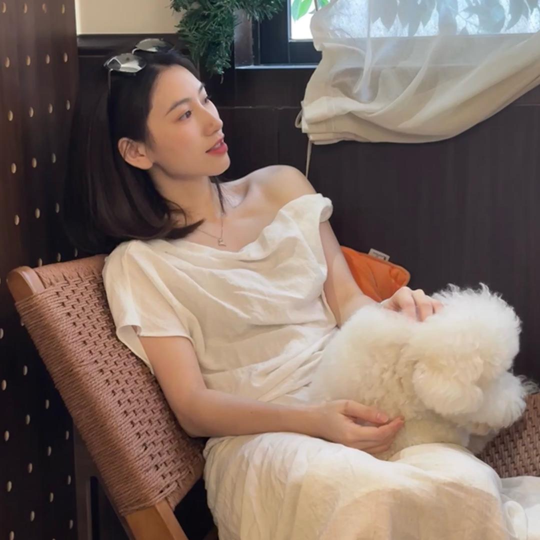 潮州爱眉毛的二妹