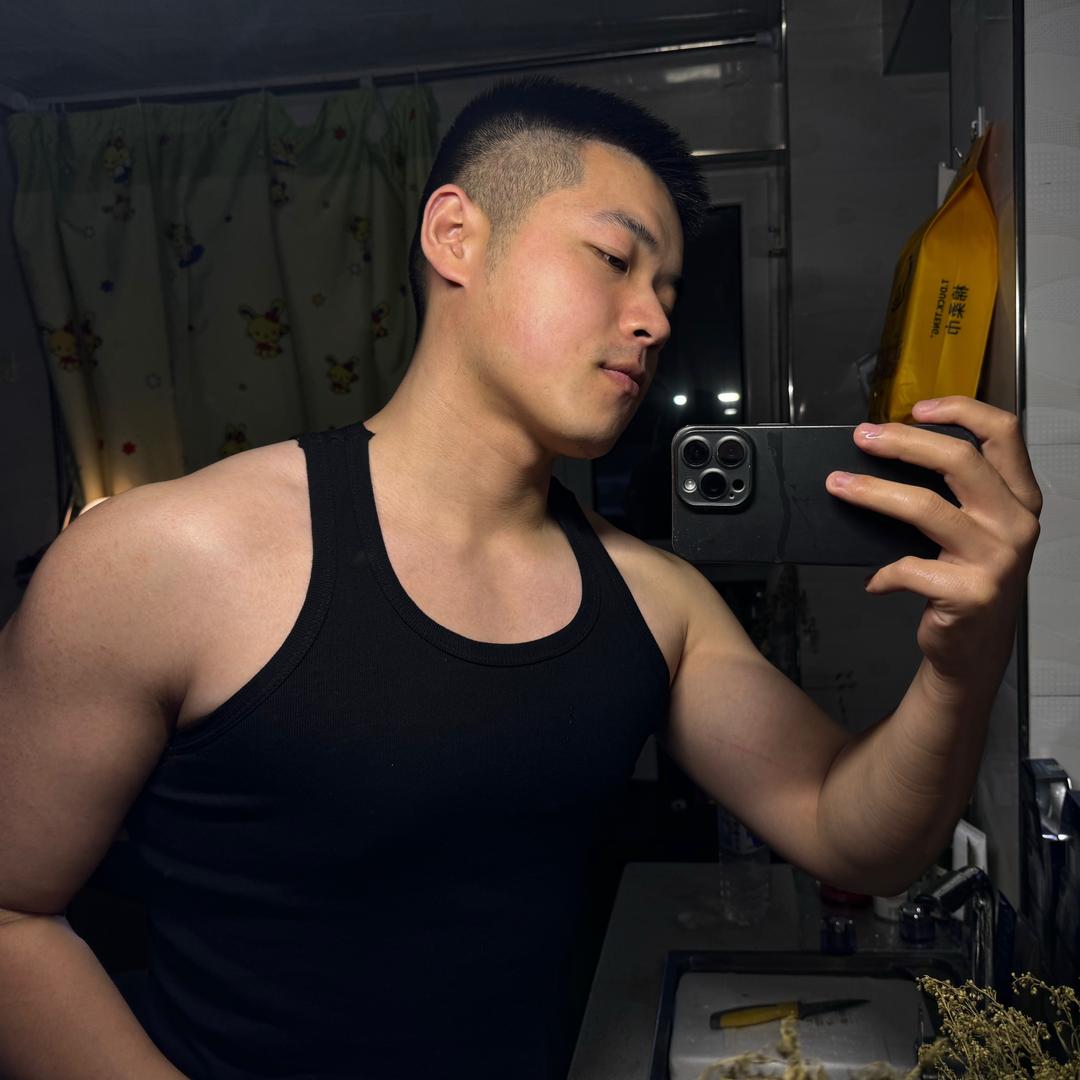 💫何小津