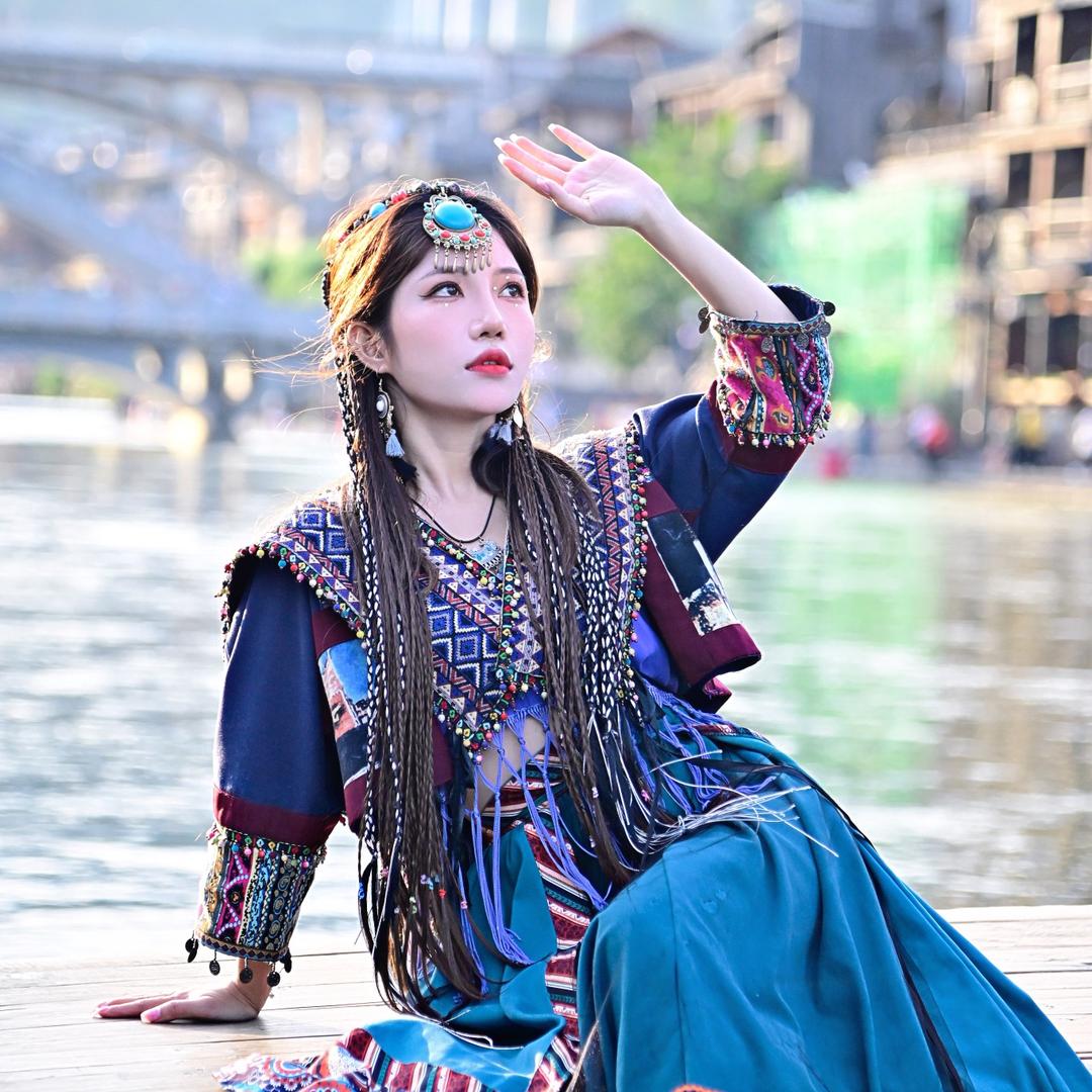 一名小美