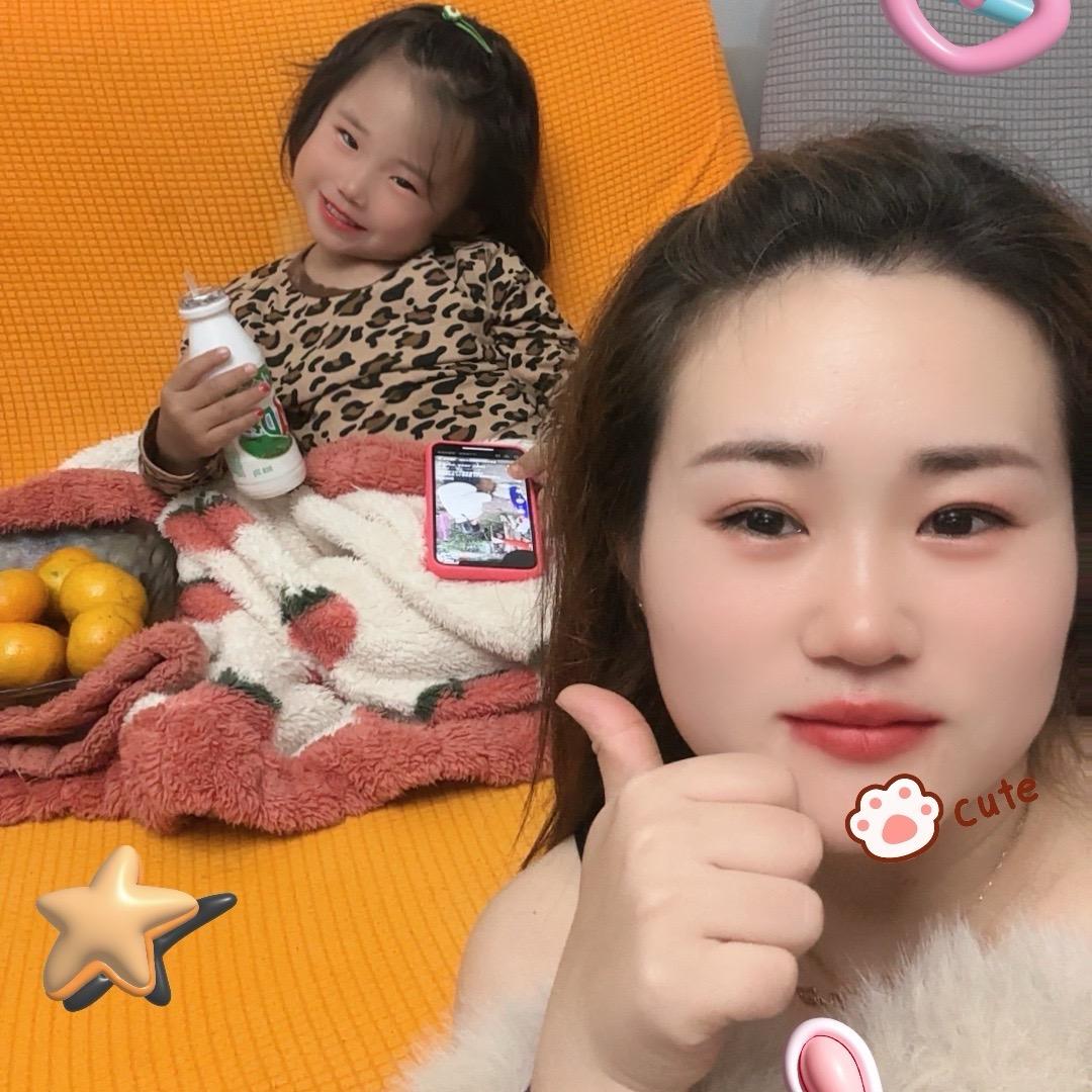 _雯…