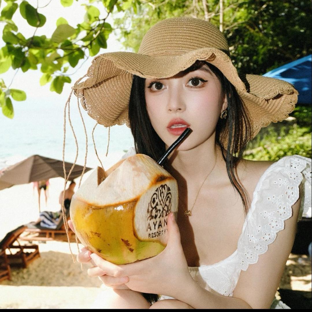 炽火火-精品穿搭