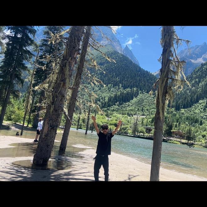 一个庸俗且平凡的搬砖人