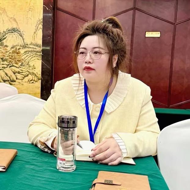 上海米之秀大码女装（米语卡惠南店）