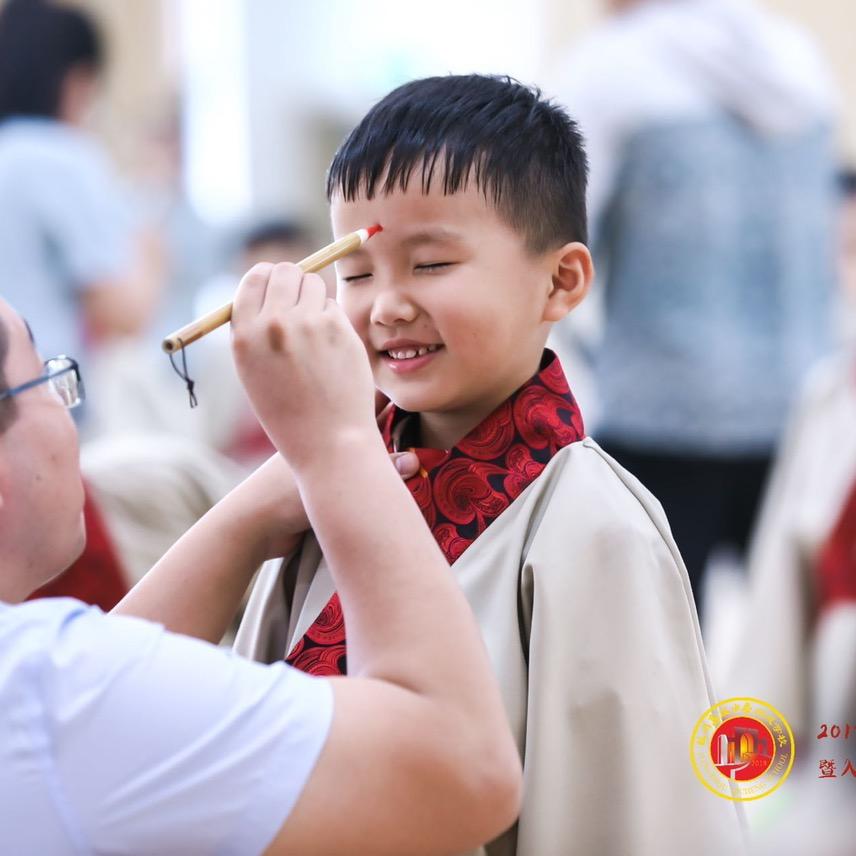 隽燕飞内衣旗舰店