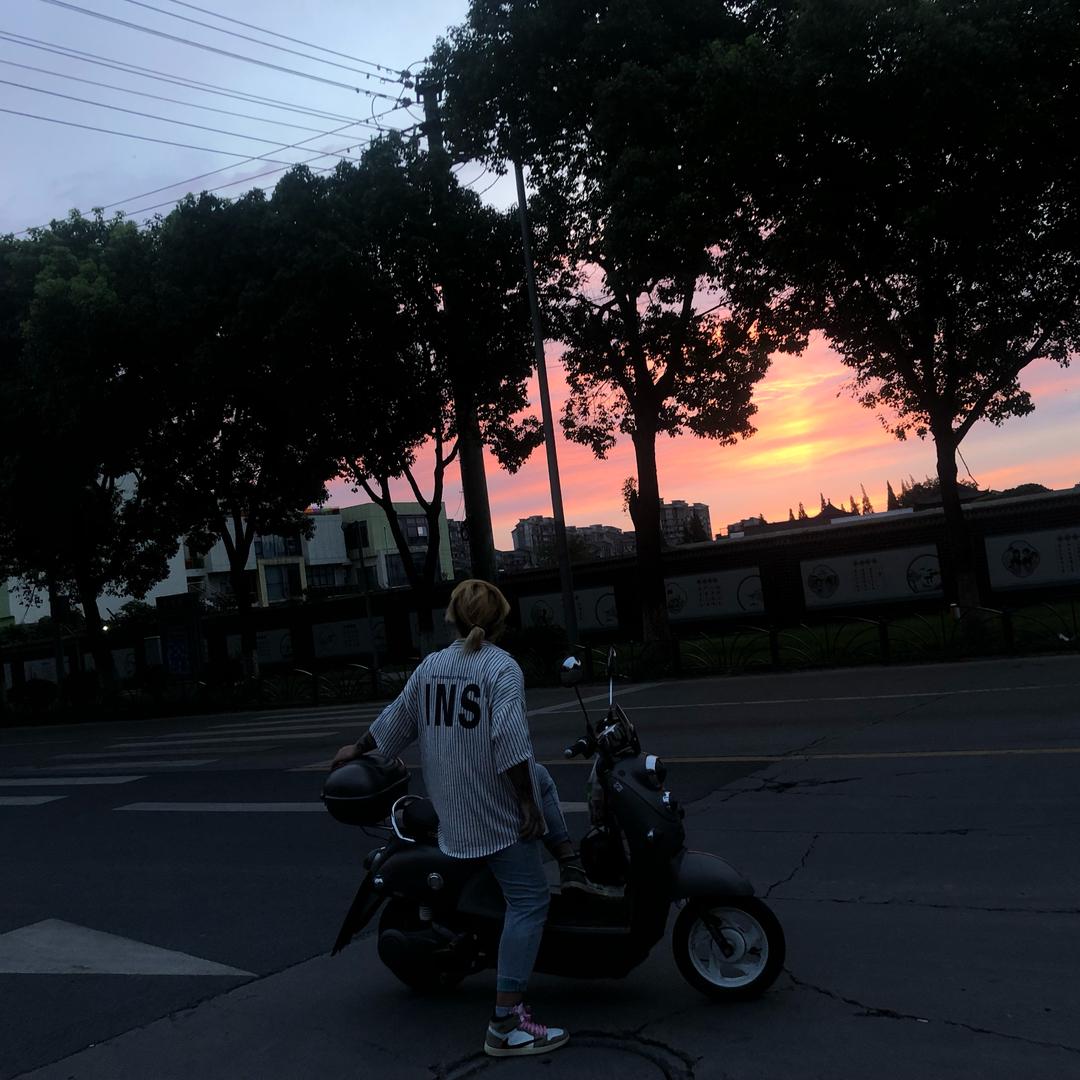 那夜的她