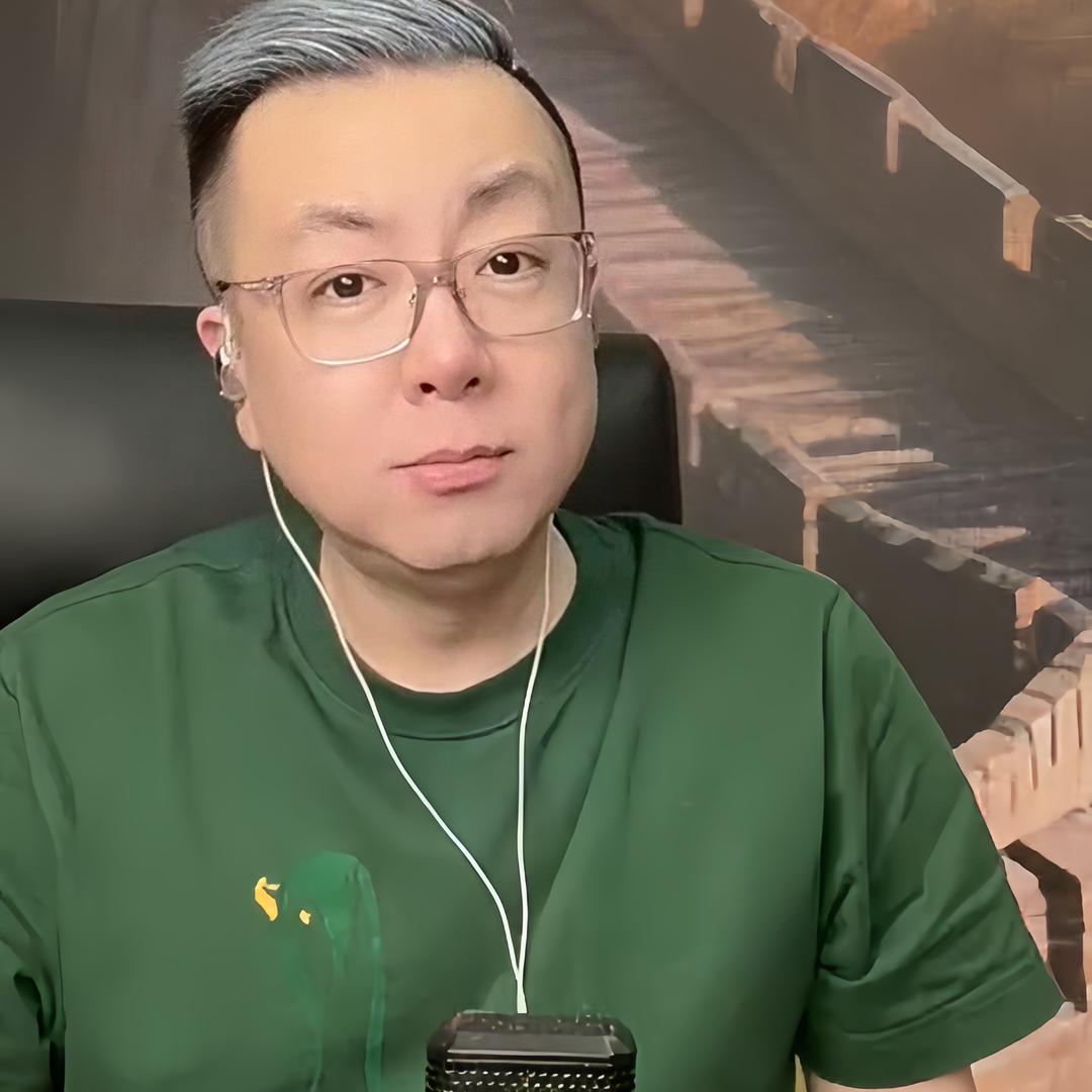主持人 宋菲
